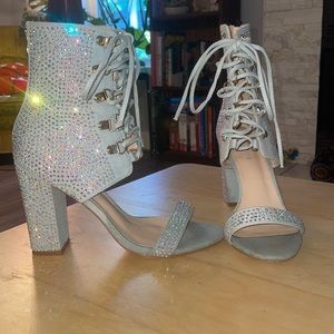 Azalea Wang size 8 heels